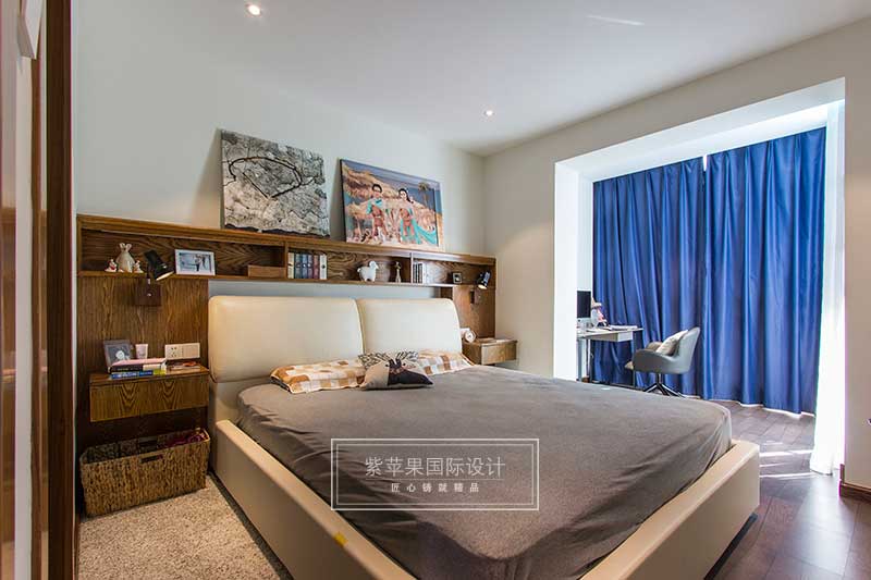 主臥裝修實(shí)景圖